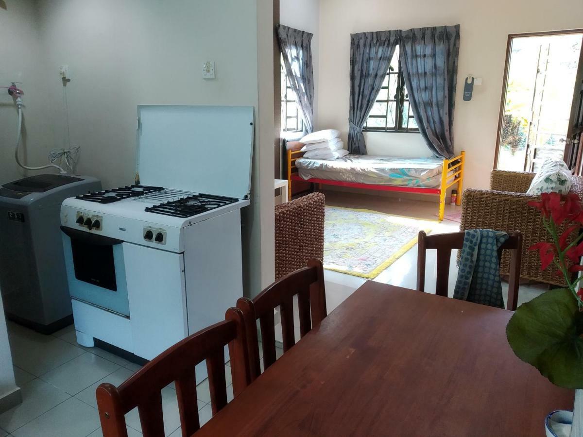 Hma Guesthouse Sepang Exterior foto